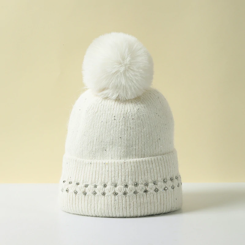 Winter Pom Pom Beanie - White