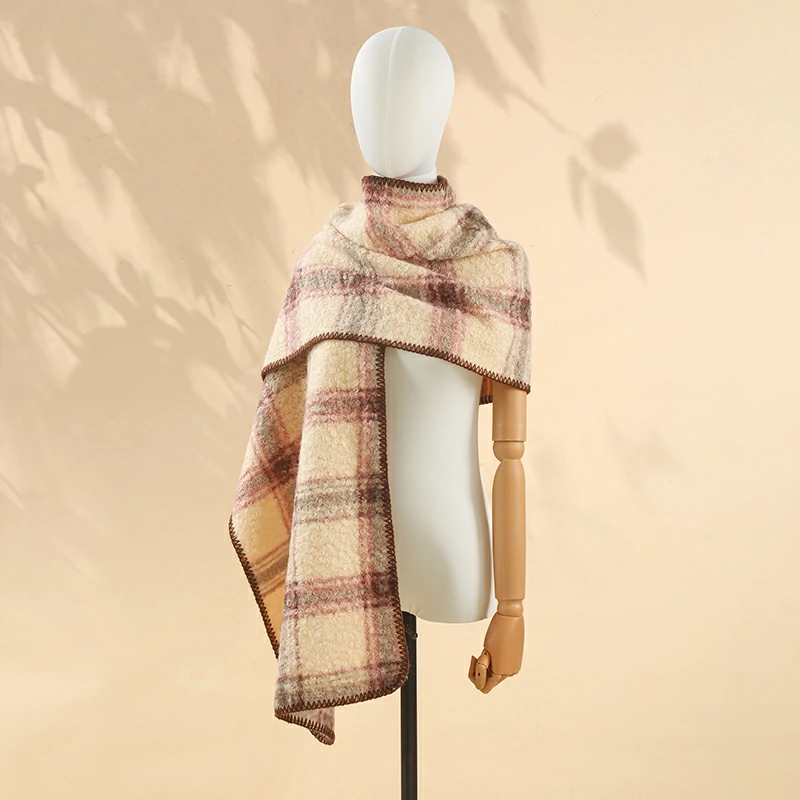Plaid Women's Scarf with Wool Texture - Pink
